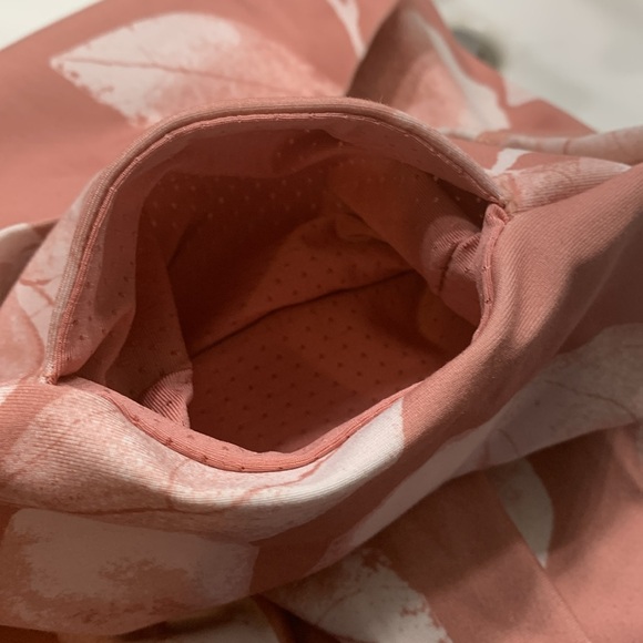 pink patterned leggings - Picture 6 of 7